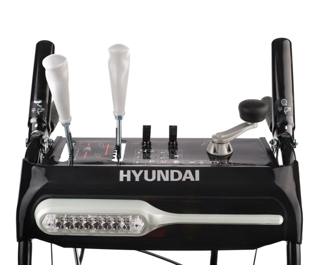 Бензиновый снегоуборщик Hyundai S 1176 Бензиновый снегоуборщик Hyundai S 1176