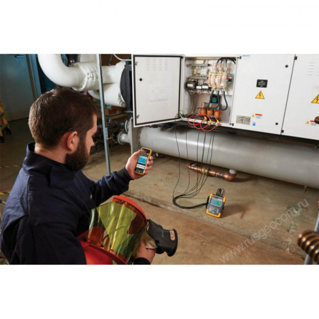 Анализатор качества электроэнергии Fluke 438 II Анализатор качества электроэнергии Fluke 438 II