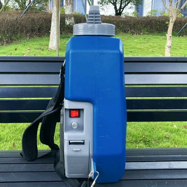 Аккумуляторный опрыскиватель Hyundai HYSP 1612 Аккумуляторный опрыскиватель Hyundai HYSP 1612