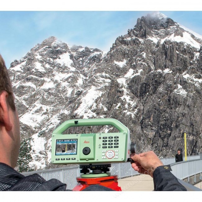 Цифровой нивелир Leica LS15 (0.2 мм) Цифровой нивелир Leica LS15 (0.2 мм)